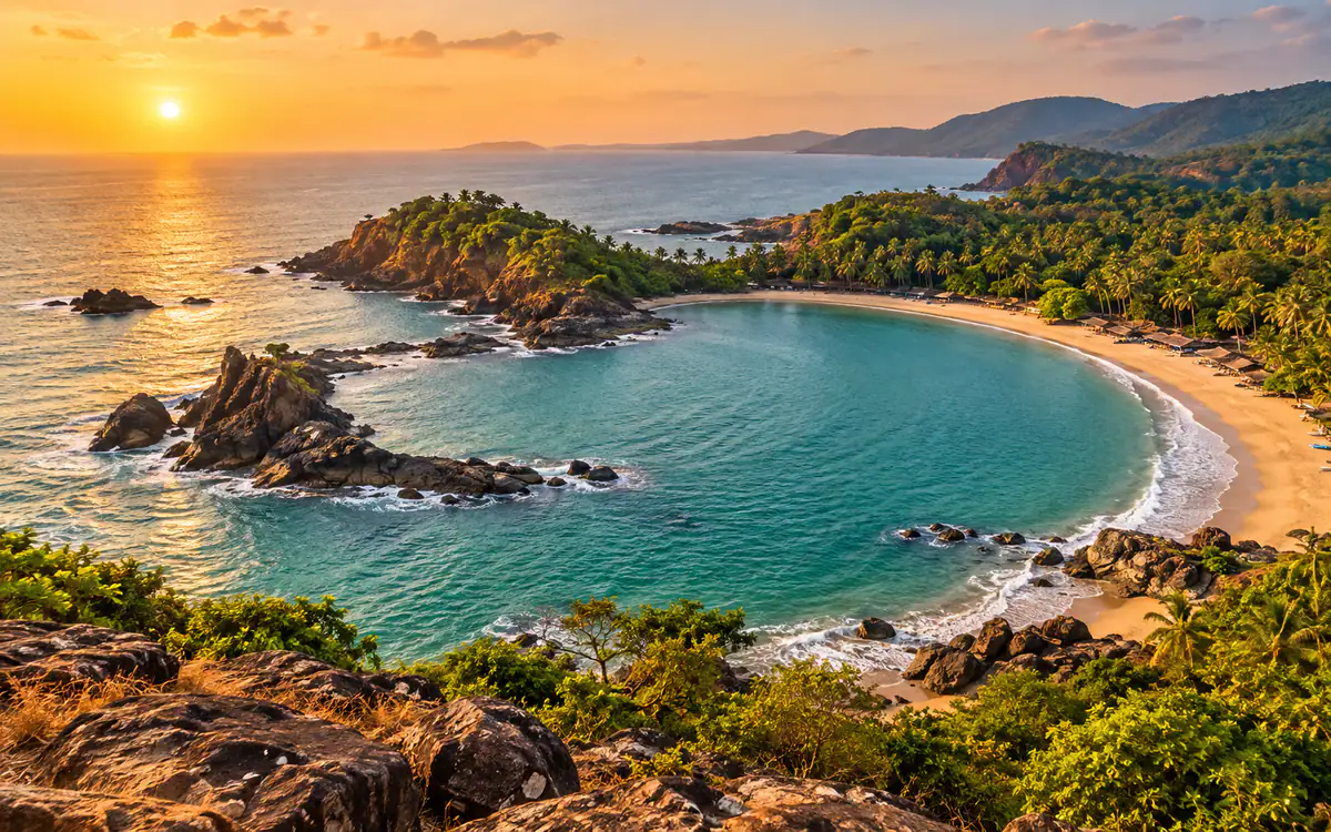 Gokarna Om beach — Gokarna Beach Escape holiday package from Thirthahalli